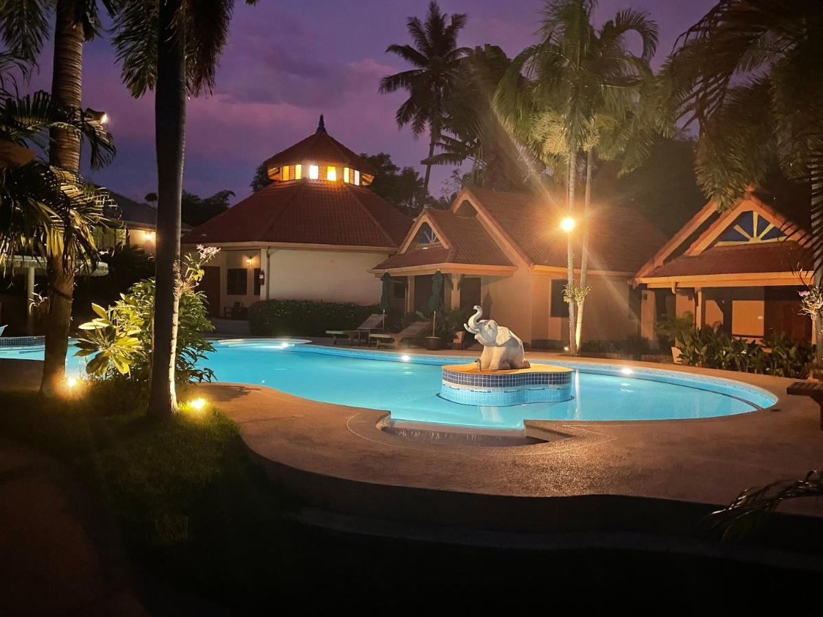 The Pavillon By The Pace Phuket Boutique Resort Rawai Buitenkant foto